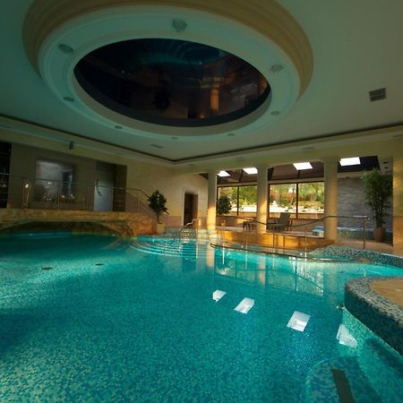 Hotel Antoni โทมาสโชว ลูเบลสกี ภายนอก รูปภาพ